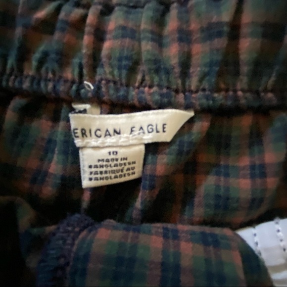 American Eagle Plaid Mom Shorts 10 - Picture 7 of 10